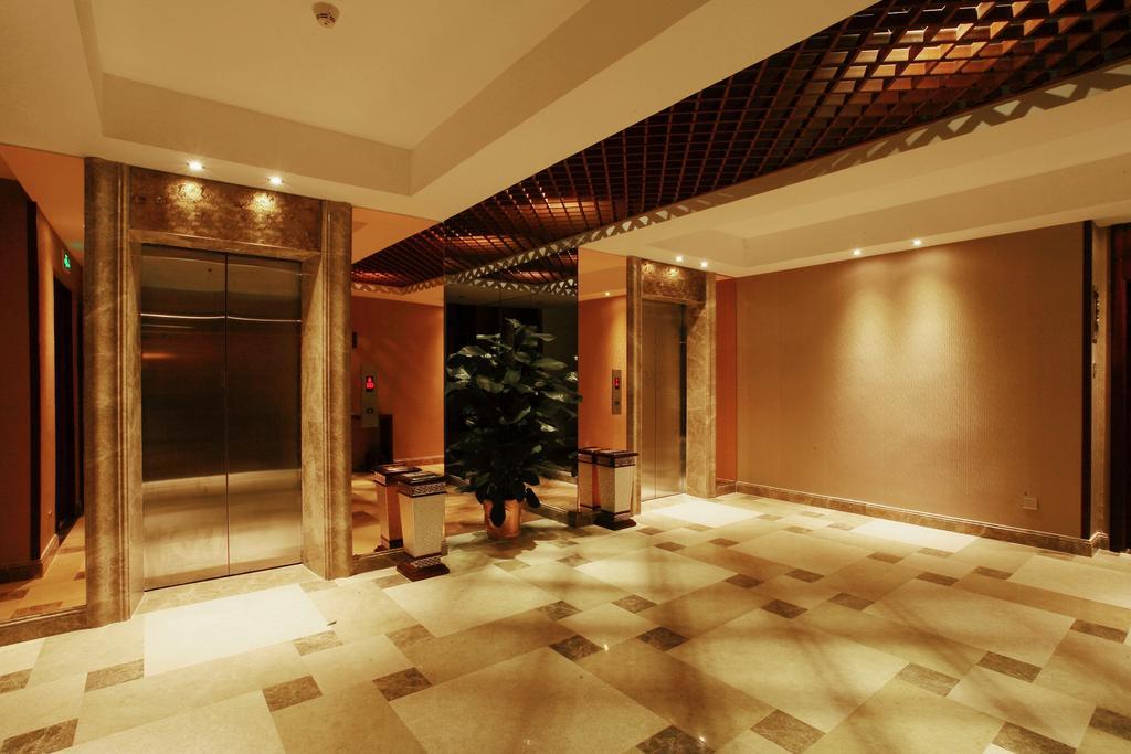 Oriental Shine Hotel Shenzhen Exterior foto